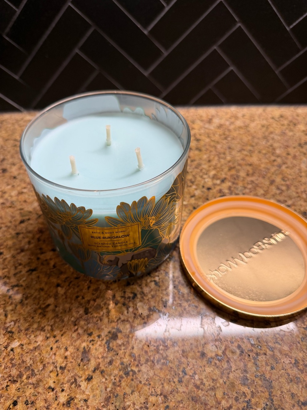 Bath & Body Works Blue Bungalow Scented 3-Wick Cabdle - Picture 3 of 10